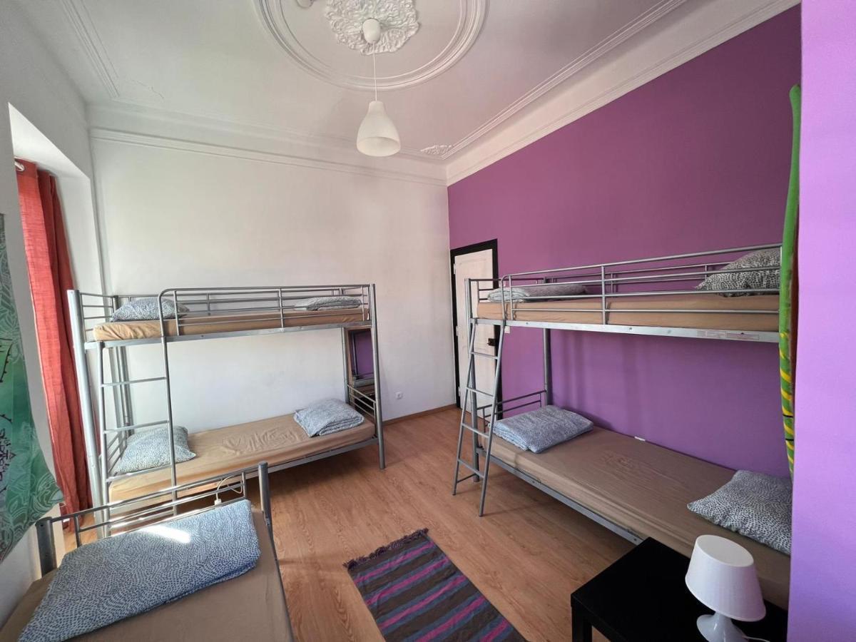 אזניאס דו מאר Meraki Hostel מראה חיצוני תמונה