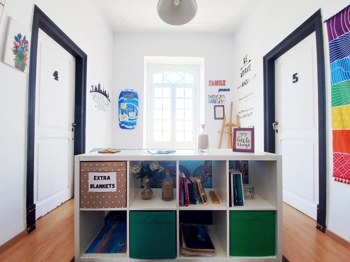 אזניאס דו מאר Meraki Hostel מראה חיצוני תמונה