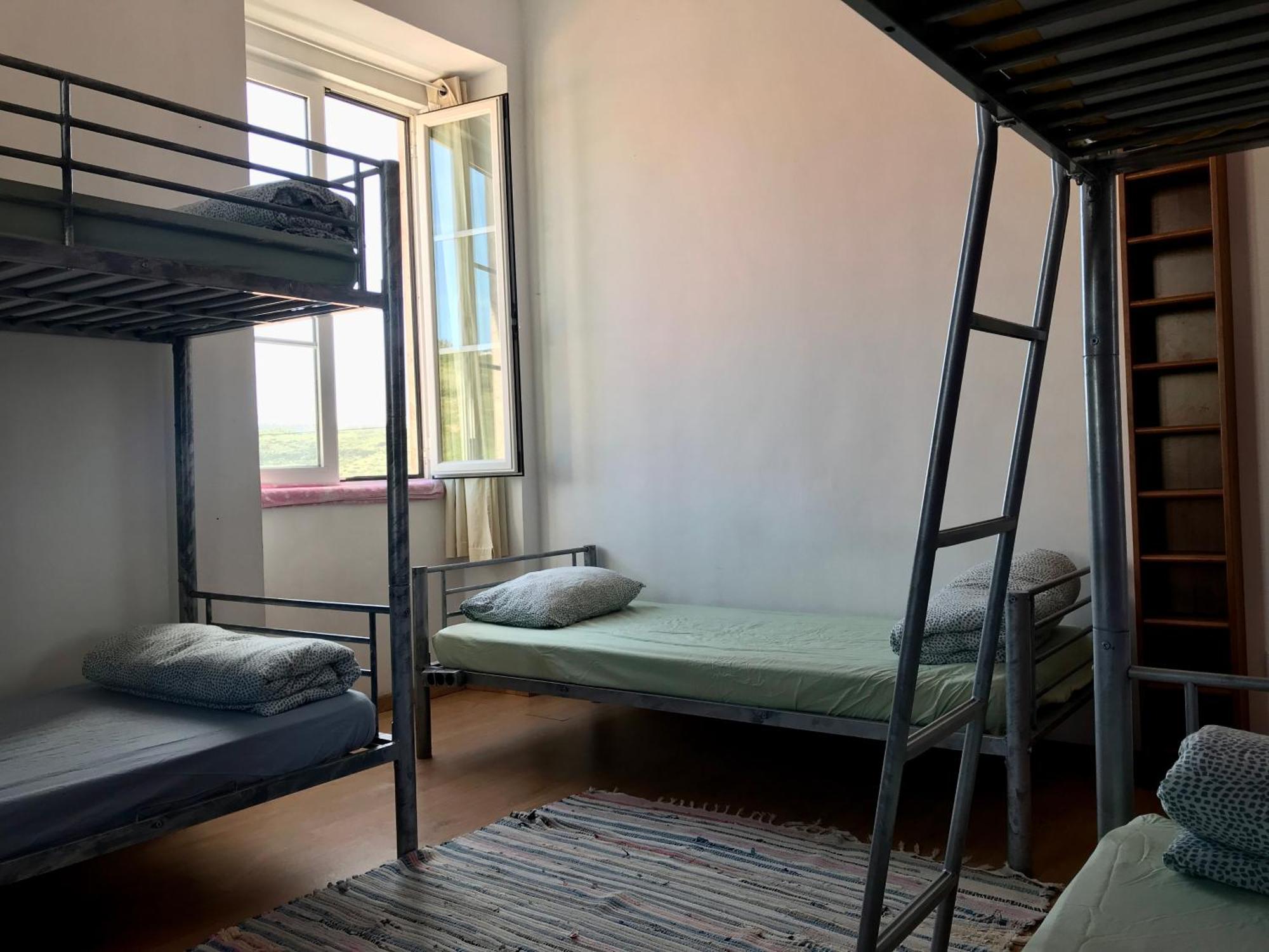 אזניאס דו מאר Meraki Hostel מראה חיצוני תמונה